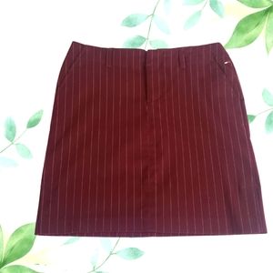 Tommy Hilfiger maroon skirt